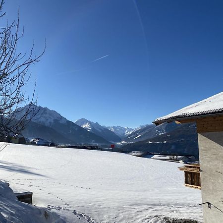 Apartment Wiesenhof - Natur & Weitblick Ueber Innsbruck - Ladestation Fuer Elektroautos Εξωτερικό φωτογραφία