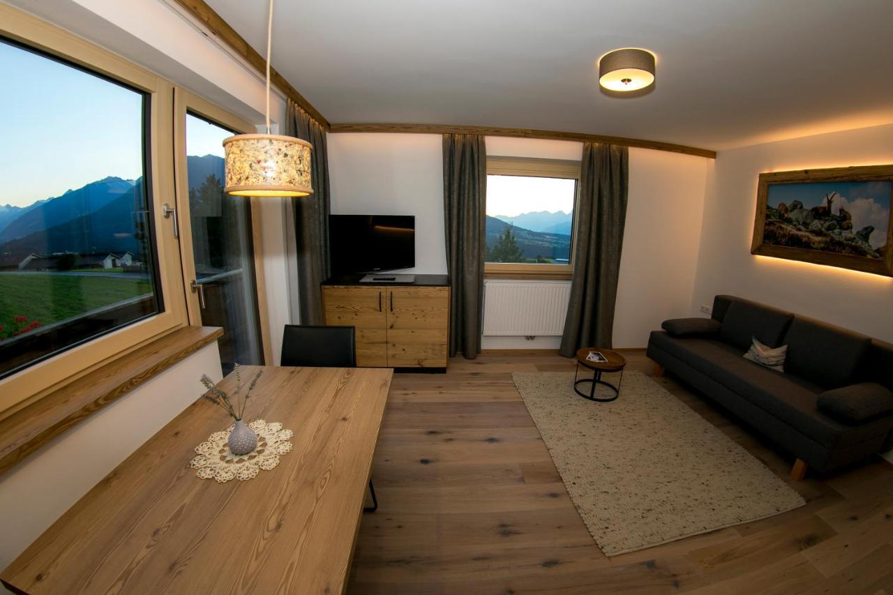 Apartment Wiesenhof - Natur & Weitblick Ueber Innsbruck - Ladestation Fuer Elektroautos Εξωτερικό φωτογραφία